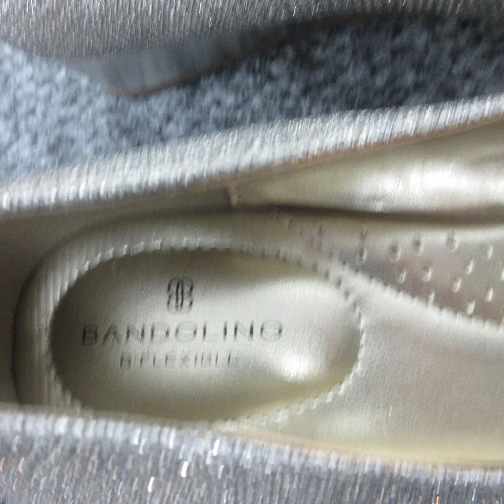 Bandolino Pump Shoes Womens Size 8M Silver Glitter Peep Toe Wedge Heel NWOB